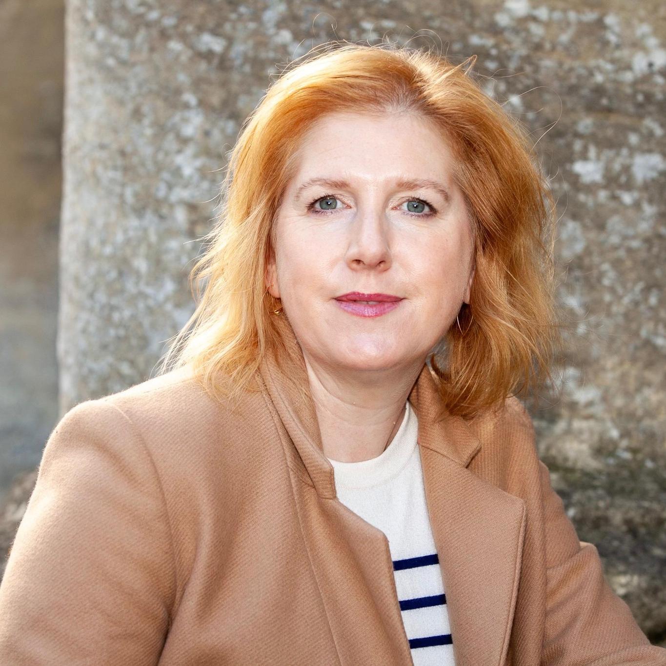 Clare Mackintosh
