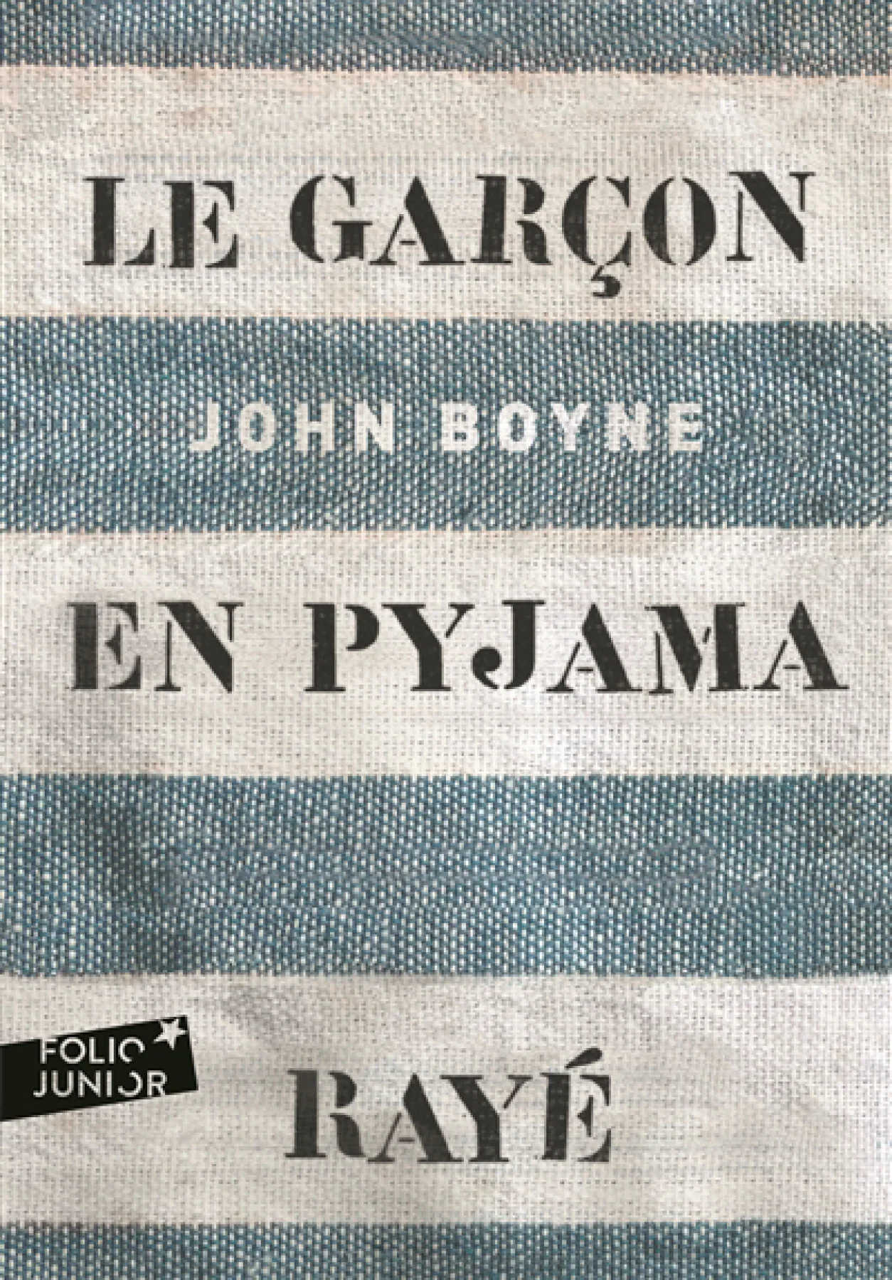 Le garçon en pyjama rayé